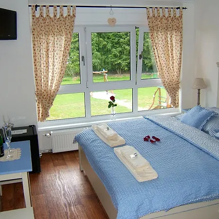 Bed & Breakfast Stribrny Vitr (adults Only)