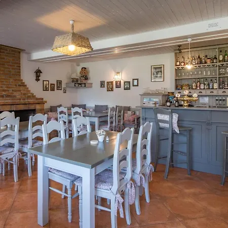 Alojamento de Acomodação e Pequeno-almoço Stříbrný Vítr - Adults Only Horní Planá